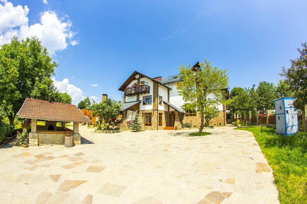 Hata Hutsula Resort Mykulytschyn